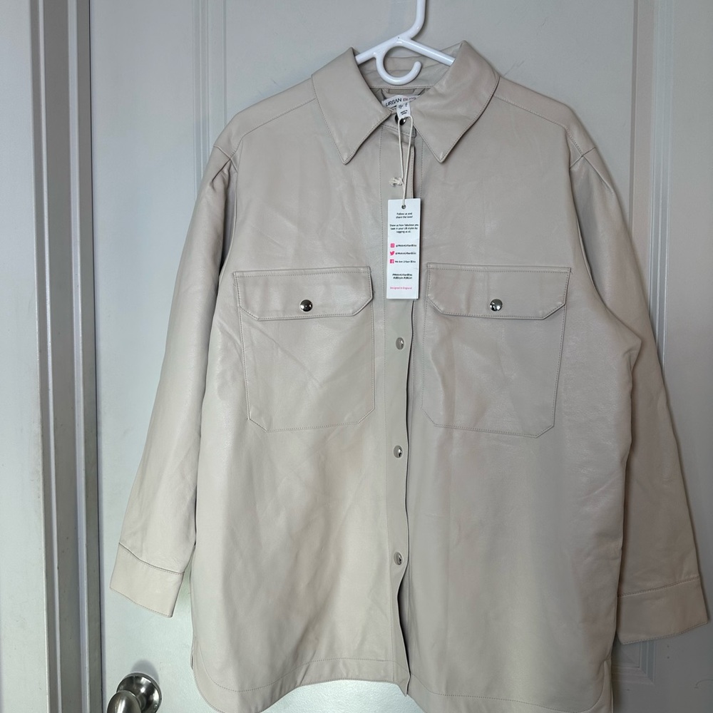 NEW ASOS Urban Bliss Vegan Leather Cream Oversized Button Up Shacket, Size 8 - Picture 10 of 12